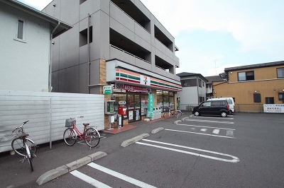 Convenience store. Seven-Eleven Tsurugashima Kawatsuru store up (convenience store) 1056m