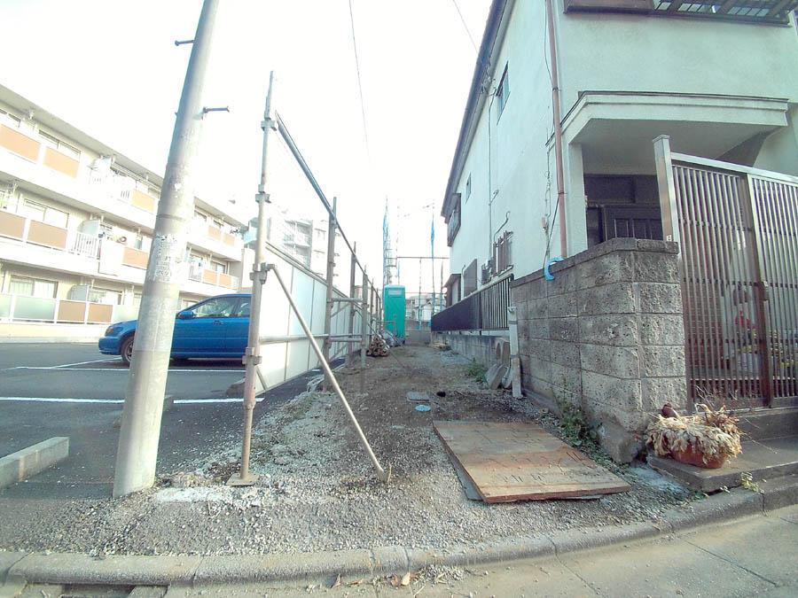 Local appearance photo. We offer the same use the finished model house of this property. Please feel free to contact us. 