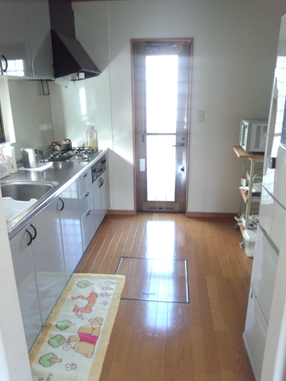Kitchen. Indoor (January 2014) Shooting