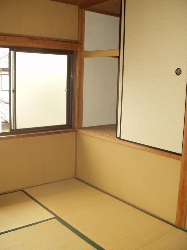 Living and room. Japanese-style room 1