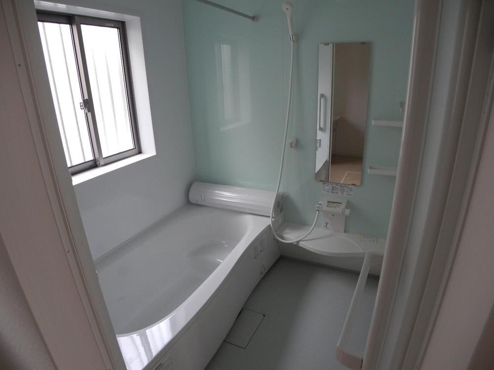 Bathroom. ● achieve a comfortable bath time