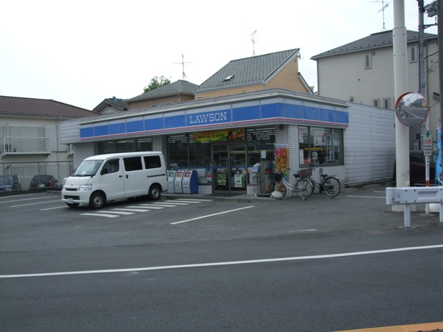 Convenience store. 849m until Lawson (convenience store)