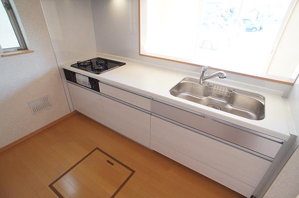 Kitchen. Indoor (12 May 2013) Shooting 1 Building