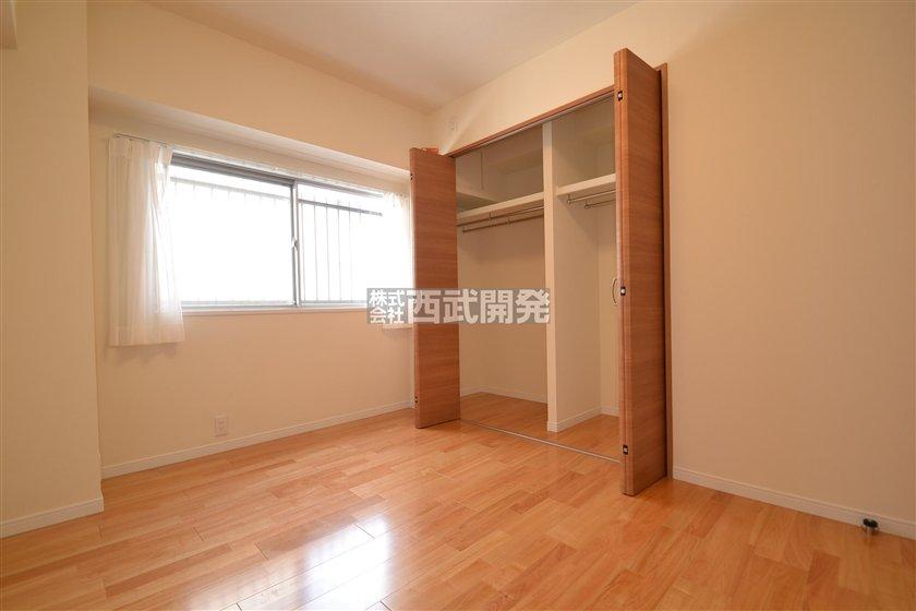 Non-living room. Indoor (July 2013) Shooting