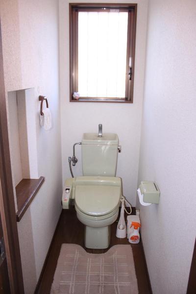 Toilet. Indoor (September 2013) Shooting