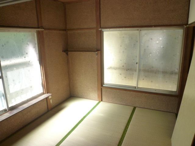 Other room space. Japanese-style room 2