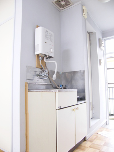 Kitchen. kitchen Gas stove installation Allowed
