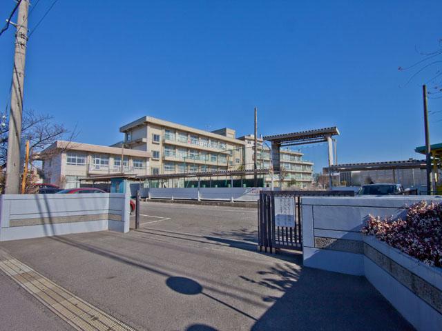 Primary school. 3070m to Kawagoe Minami Furuya Elementary School