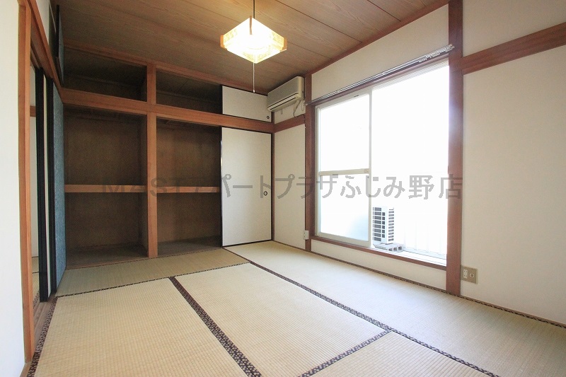 Other room space.  ■ Same apartment It is similar to photo
