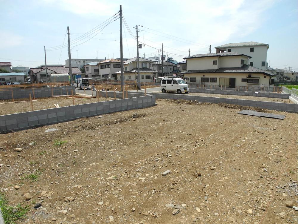 Local appearance photo. All 11 buildings of the new town