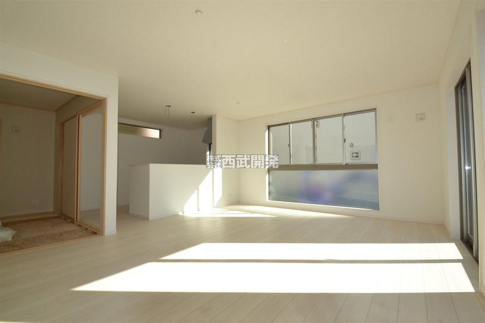 Living. Indoor (12 May 2013) Shooting