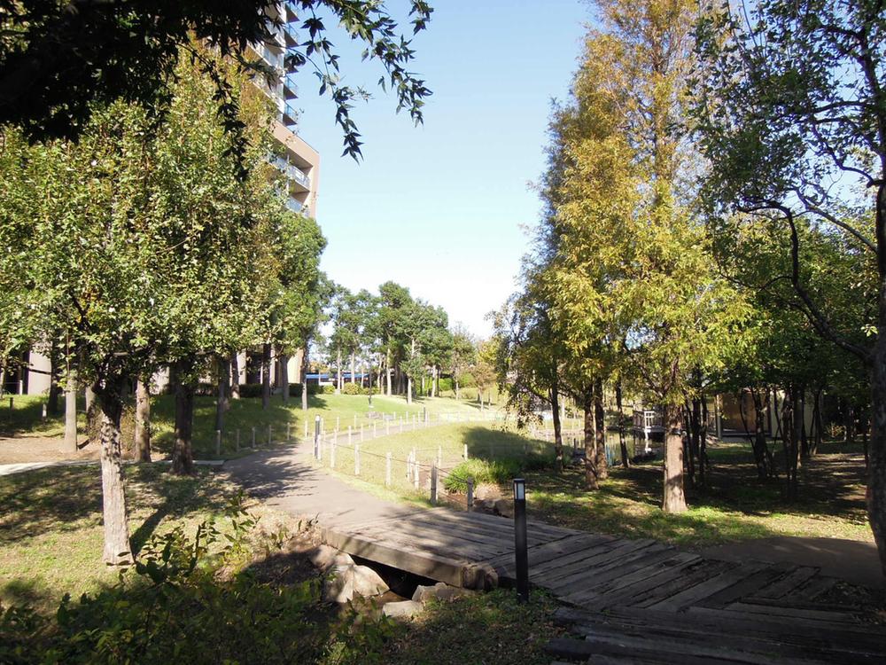 Other common areas. Public open space