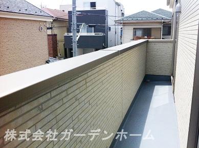 Model house photo