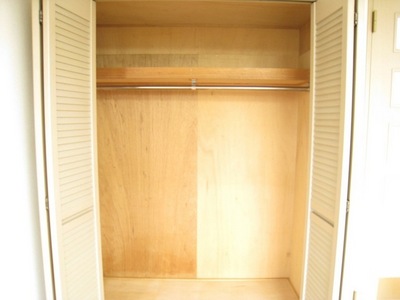 Receipt. Closet of between 1