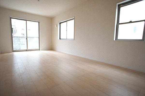 Living. 1 Building