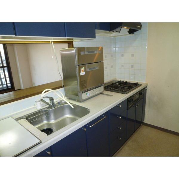 Kitchen. Counter kitchen.