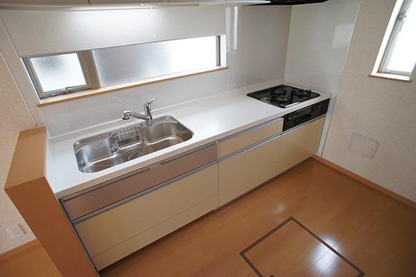 Kitchen. 5 Building