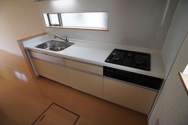 Kitchen. 5 Building