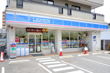 Convenience store. 95m until Lawson Kawaguchi Sakaemachi store (convenience store)