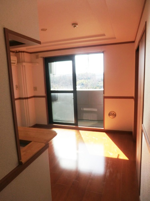 Living and room