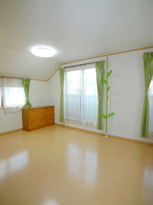 Living and room
