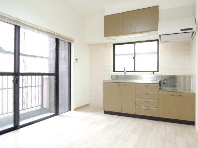 Other room space