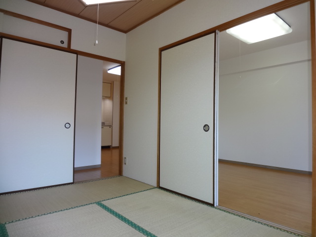 Other room space