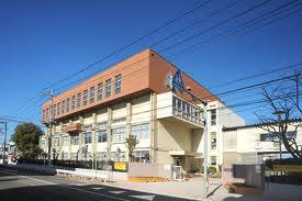 Primary school. 731m until Kawaguchi Municipal Kamiaoki Minami Elementary School