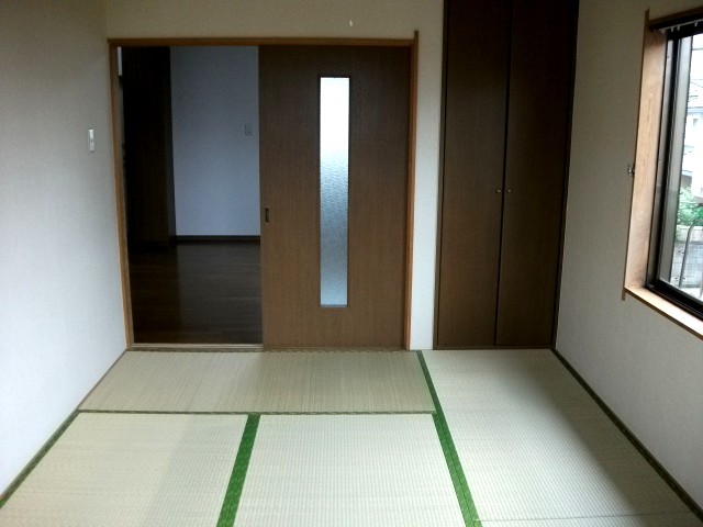 Living and room