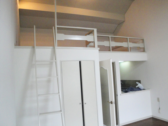 Other room space