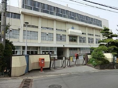 Primary school. Kawaguchi Municipal actively Elementary School