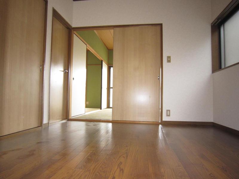 Living and room