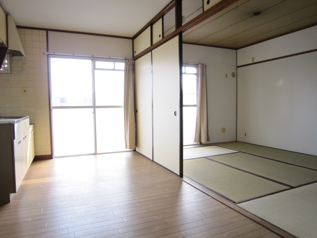 Living and room