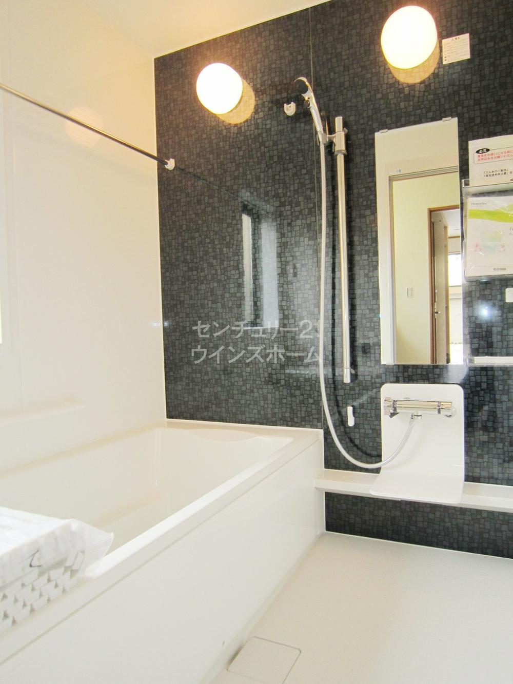 Bathroom. Bathroom (12 May 2013) bathroom to heal tired of shooting a day spacious 1 tsubo or more! That's also glad equipment with bathroom dryer ☆