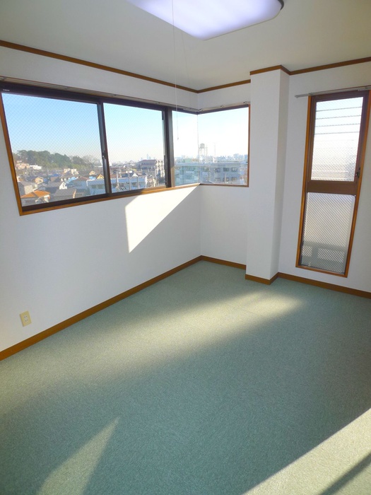 Other room space