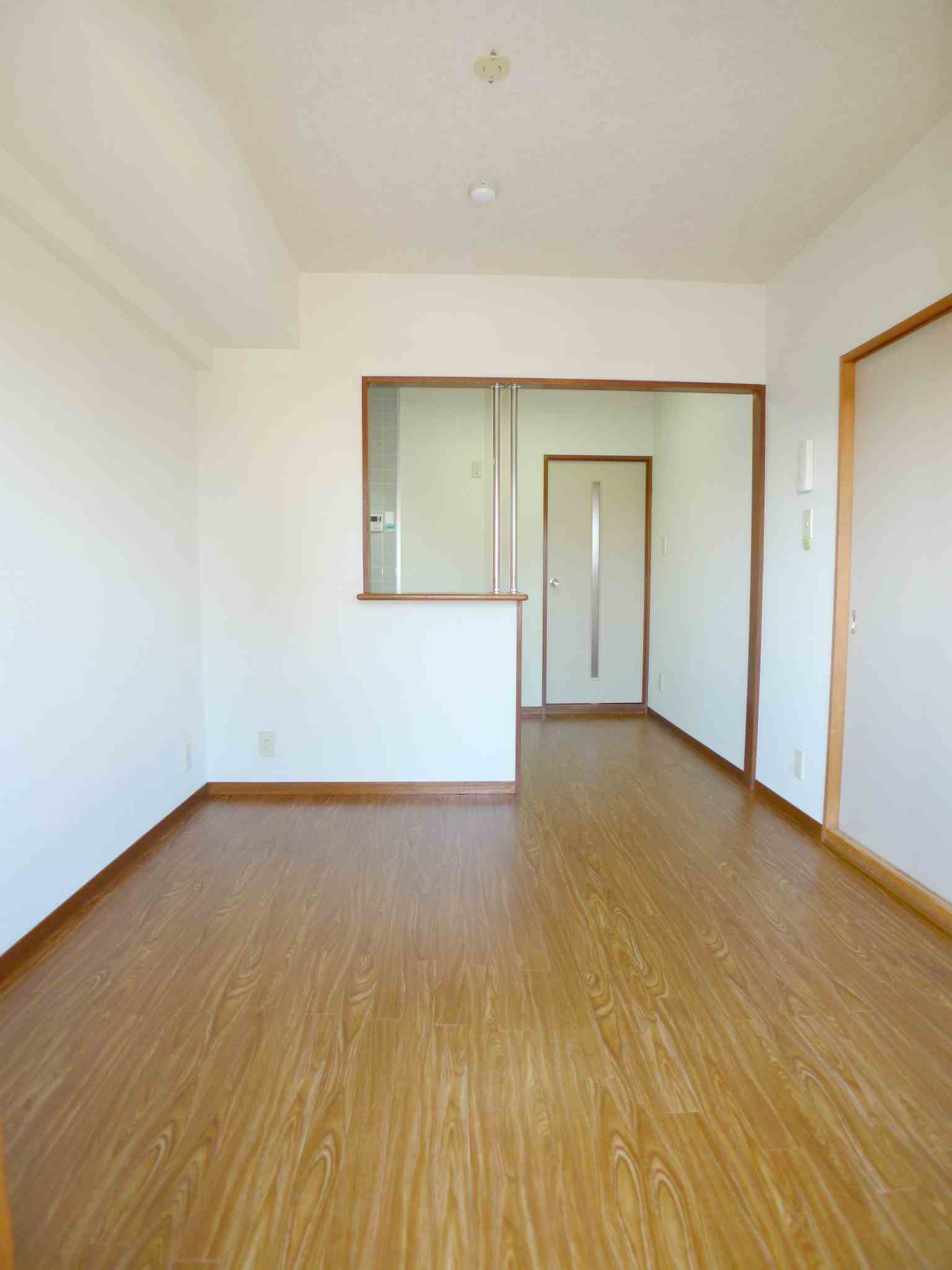 Living and room