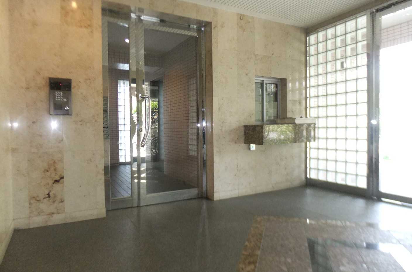 lobby