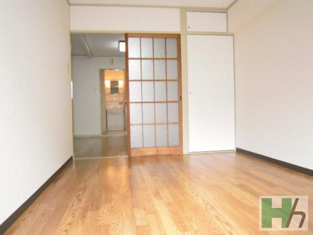 Living and room