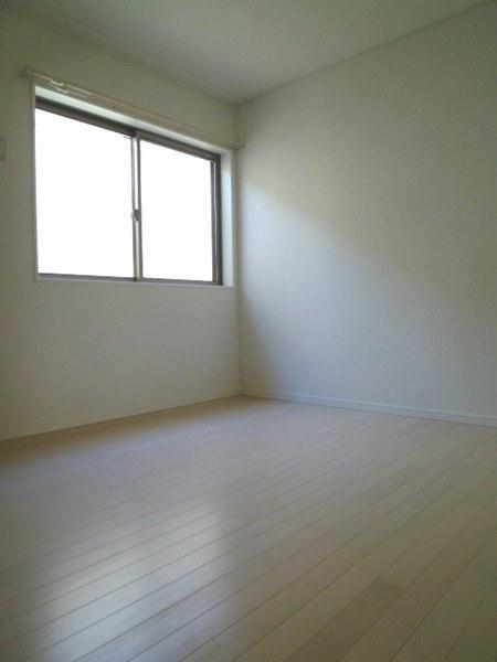Non-living room