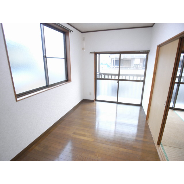 Other room space