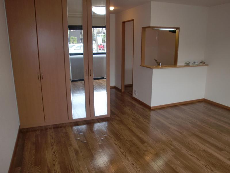 Living and room