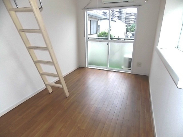 Other room space