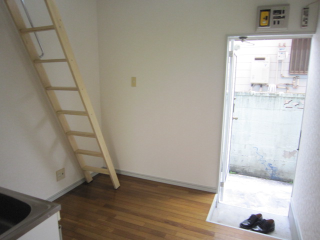Living and room