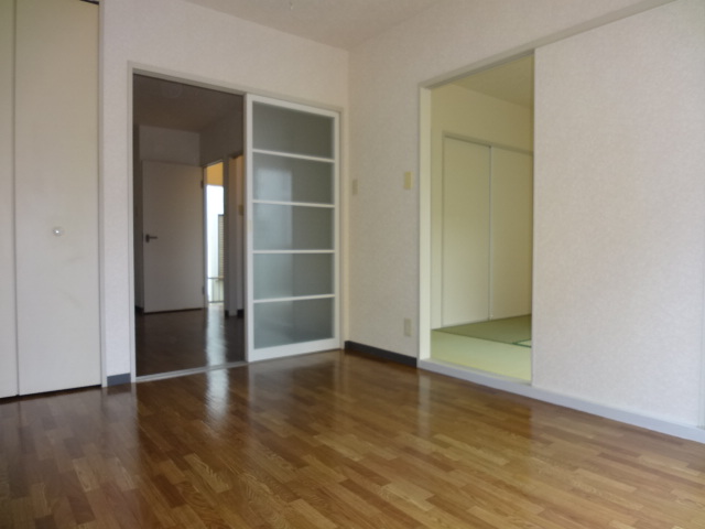 Other room space