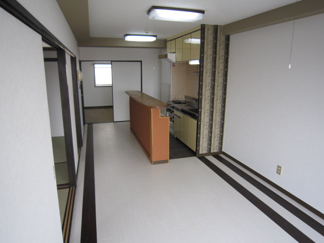 Living and room