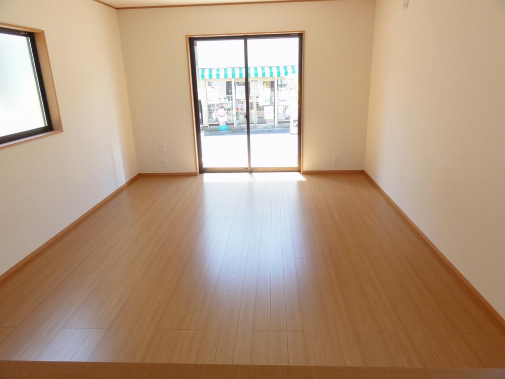 Living. Indoor (11 May 2013) Shooting ☆ Looking from mom ☆ South-facing bright LDK Your fun while looking at the face of your family cooking