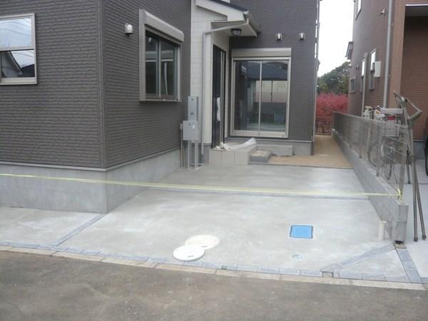 Parking lot