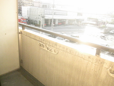 View. View sunny it is because the front is opened