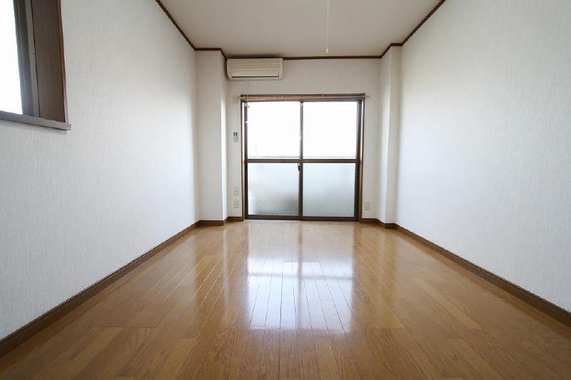 Other room space