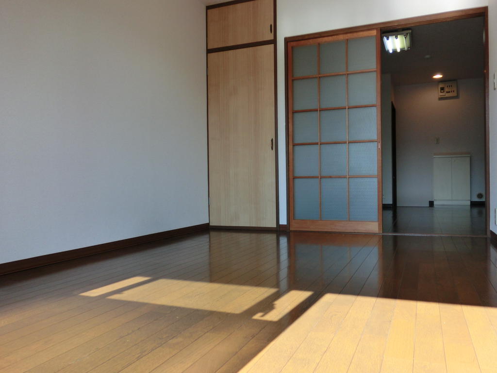 Other room space